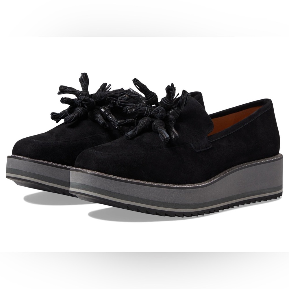 Johnston & Murphy Black Platform Loafers with Tassels